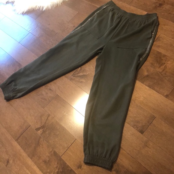Zara Joggers - Picture 6 of 8